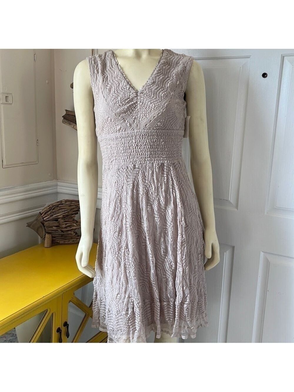 NWT Rabbit Rabbit Rabbit Beige Lace V Neck Fit & Flare Sleeveless Dress S